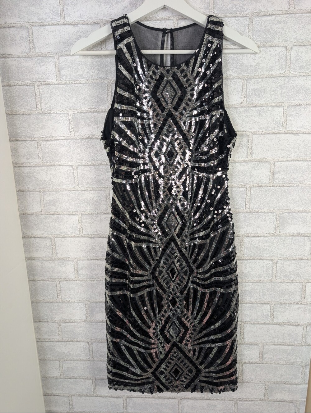 Bisou Bisou Size 6 Black And Silver Sequined Mesh Chest Pencil Dress Sleeveless